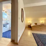 Forsthaus * Oberau (Garmisch-Partenkirchen)