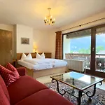 Forsthaus * Oberau (Garmisch-Partenkirchen)