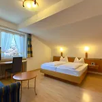 Forsthaus Inn Oberau (Garmisch-Partenkirchen)
