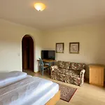 Forsthaus Inn Oberau (Garmisch-Partenkirchen)