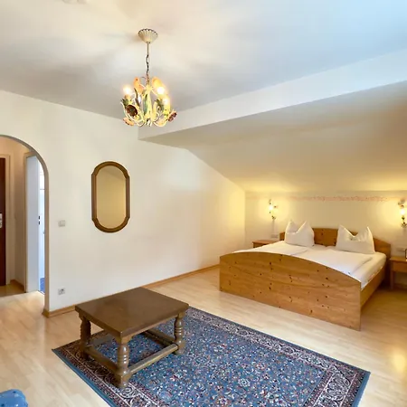 Inn Forsthaus *