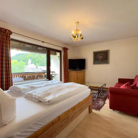 Inn Forsthaus Oberau (Garmisch-Partenkirchen)