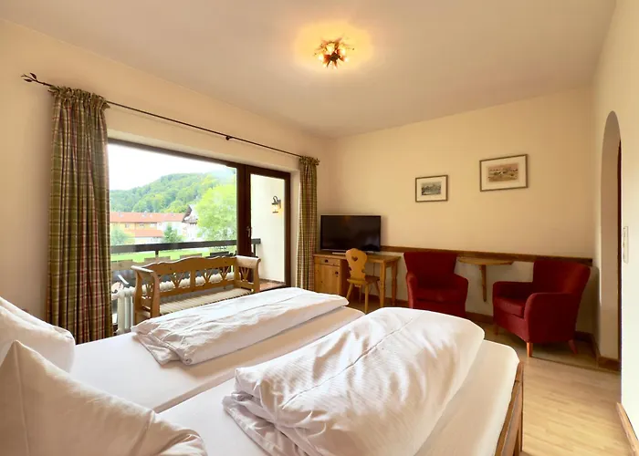 Forsthaus * Oberau (Garmisch-Partenkirchen)