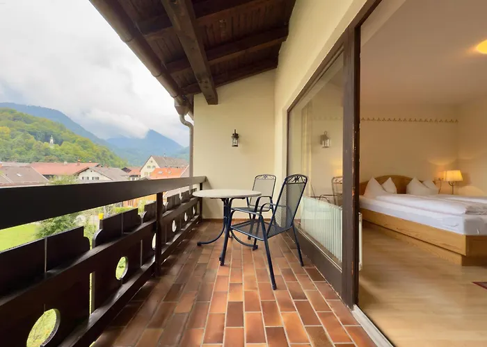 Forsthaus Gasthof Oberau (Garmisch-Partenkirchen)